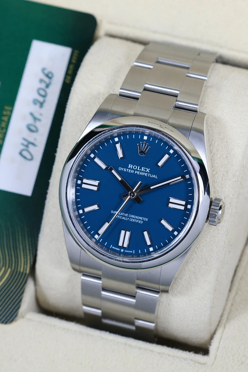 Rolex Oyster Perpetual 41 Mm Med Blue Dial 134300 — фото 2