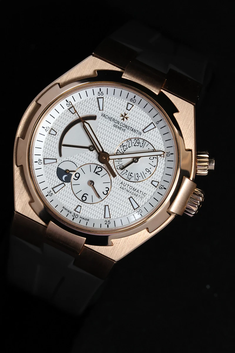 Vacheron Constantin Overseas Dual Time Rose Gold White Dial 47450/B01A-9227 — фото 2