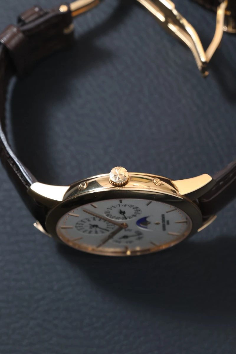 Купить элитные часы Vacheron Constantin Patrimony Perpetual Calendar Ulyta-Thin Rose Gold 41 mm 43175/000R-9687: в наличии в Москве!