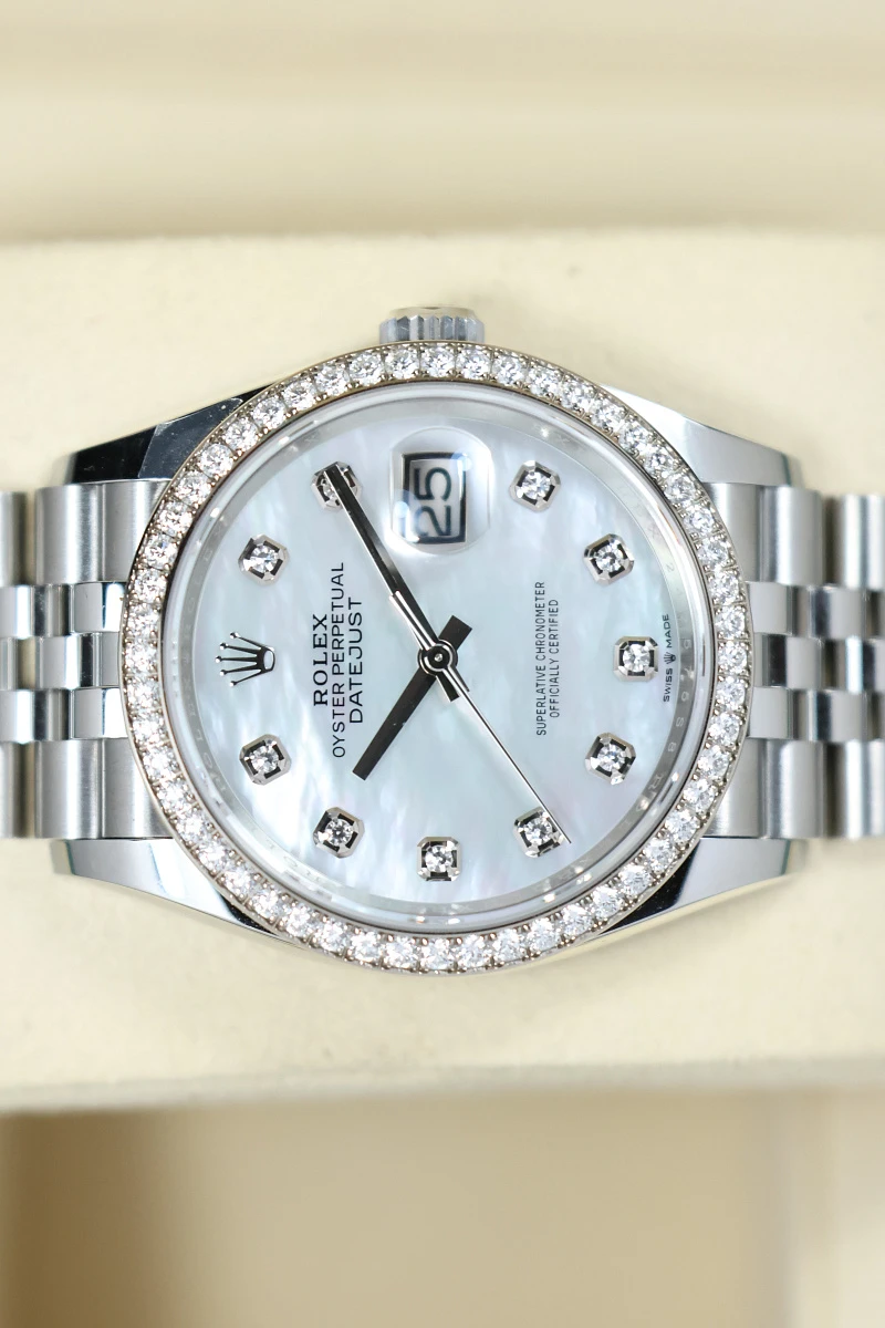Купить элитные часы Rolex Datejust 126284Rbr White Mop Diamond Jubilee 36Mm Stainless Steel 126284RBR: в наличии в Москве!