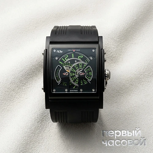 Complication Three Minds