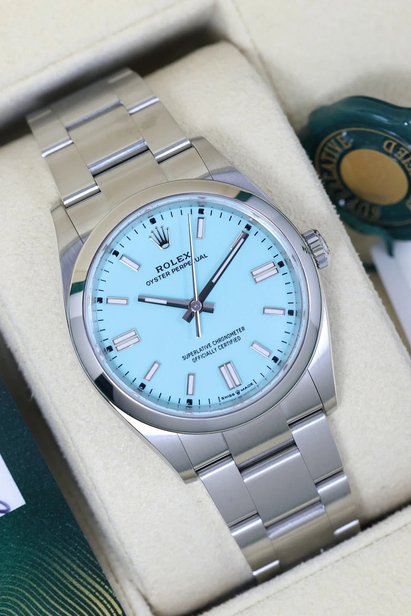 Купить элитные часы Rolex Perpetual 36 Stainless Steel Tiffany Dial 126000: в наличии в Москве!
