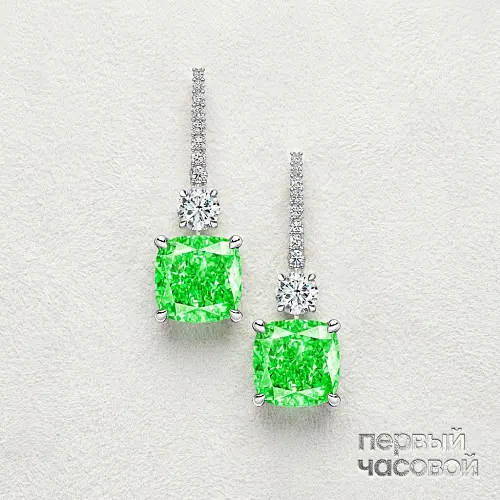 Серьги с бриллиантами 3,01/3,02 ct Light Greenish Yellow/VVS2-SI1