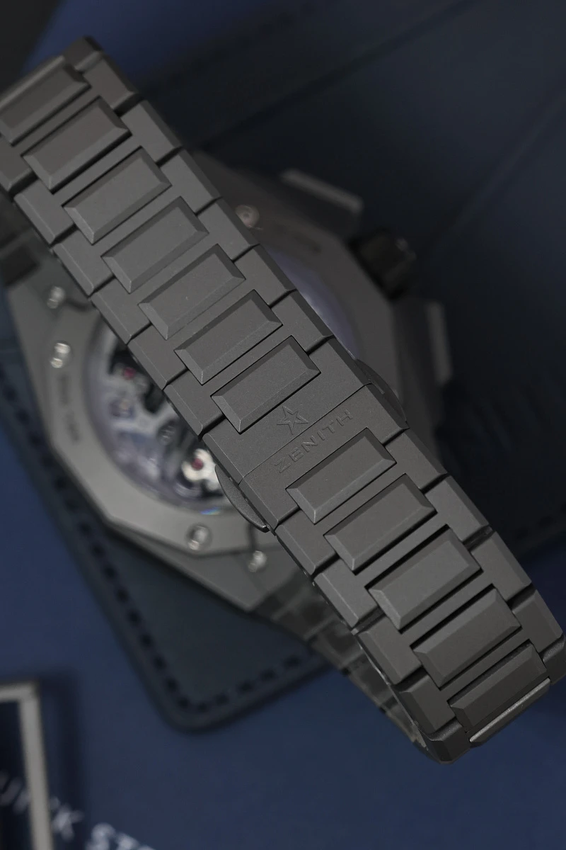 Купить элитные часы Zenith El Primero Defy 21 97.9100.9004/02.I001: в наличии в Москве!