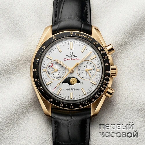 Speedmaster Moonwatch  Co-axial Master Chronometer Moonphase Chronograph