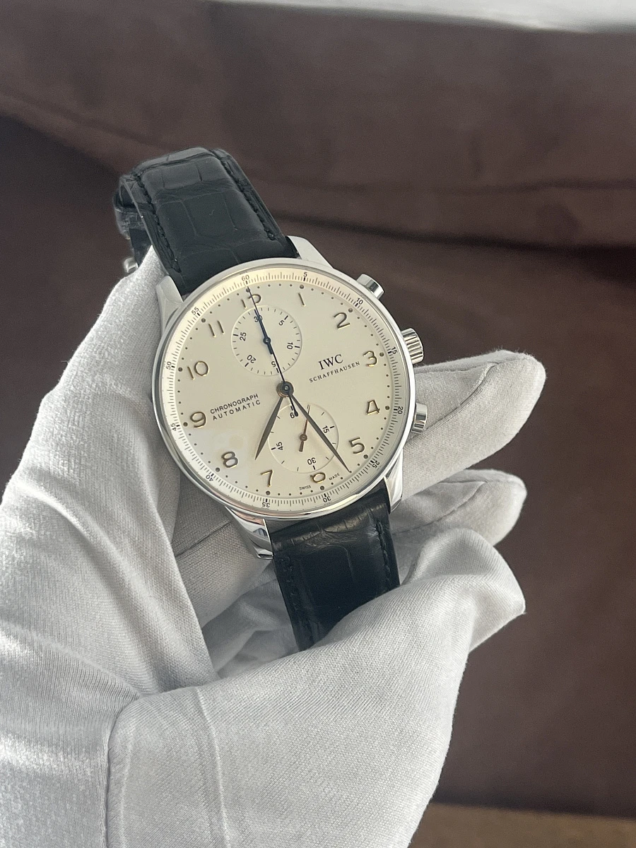 Купить элитные часы Iwc Portuguese Chronograph Stainless Steel IW371401: в наличии в Москве!