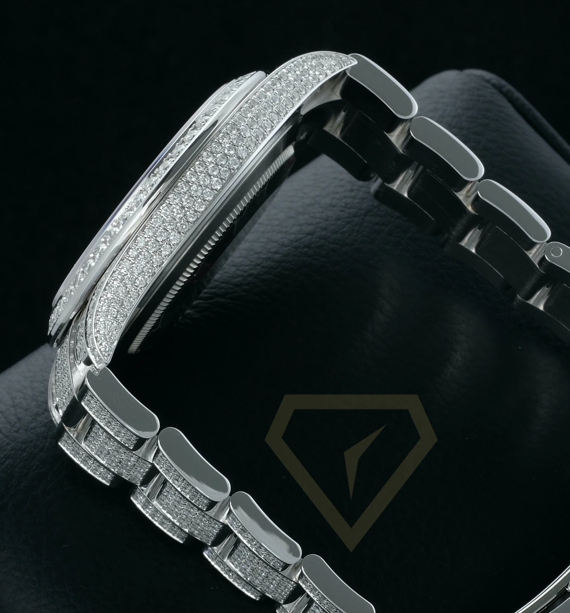 Купить элитные часы Rolex Datejust II Full Pave Iced Out Diamonds 126300: в наличии в Москве!