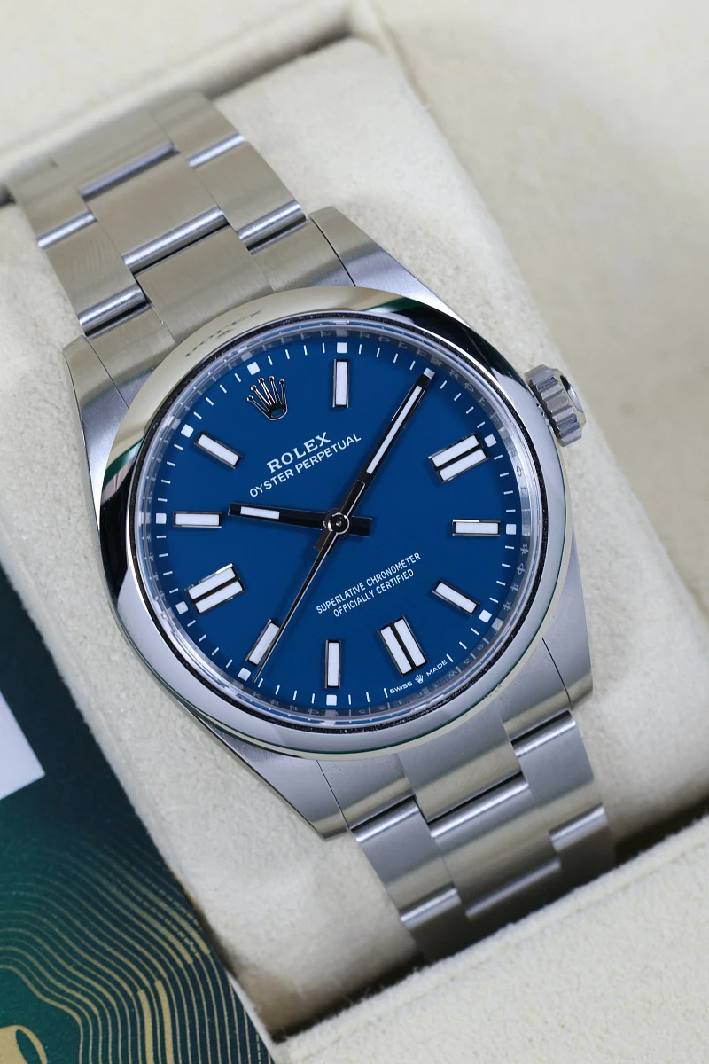 Rolex Oyster Perpetual 41 Mm Med Blue Dial 134300 — фото 8