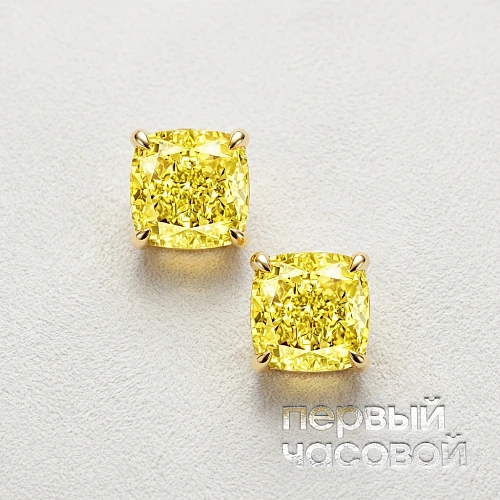 Серьги 2,00/2,01 ct. Fancy Intense Yellow/VS2 (Cushion Diamonds)