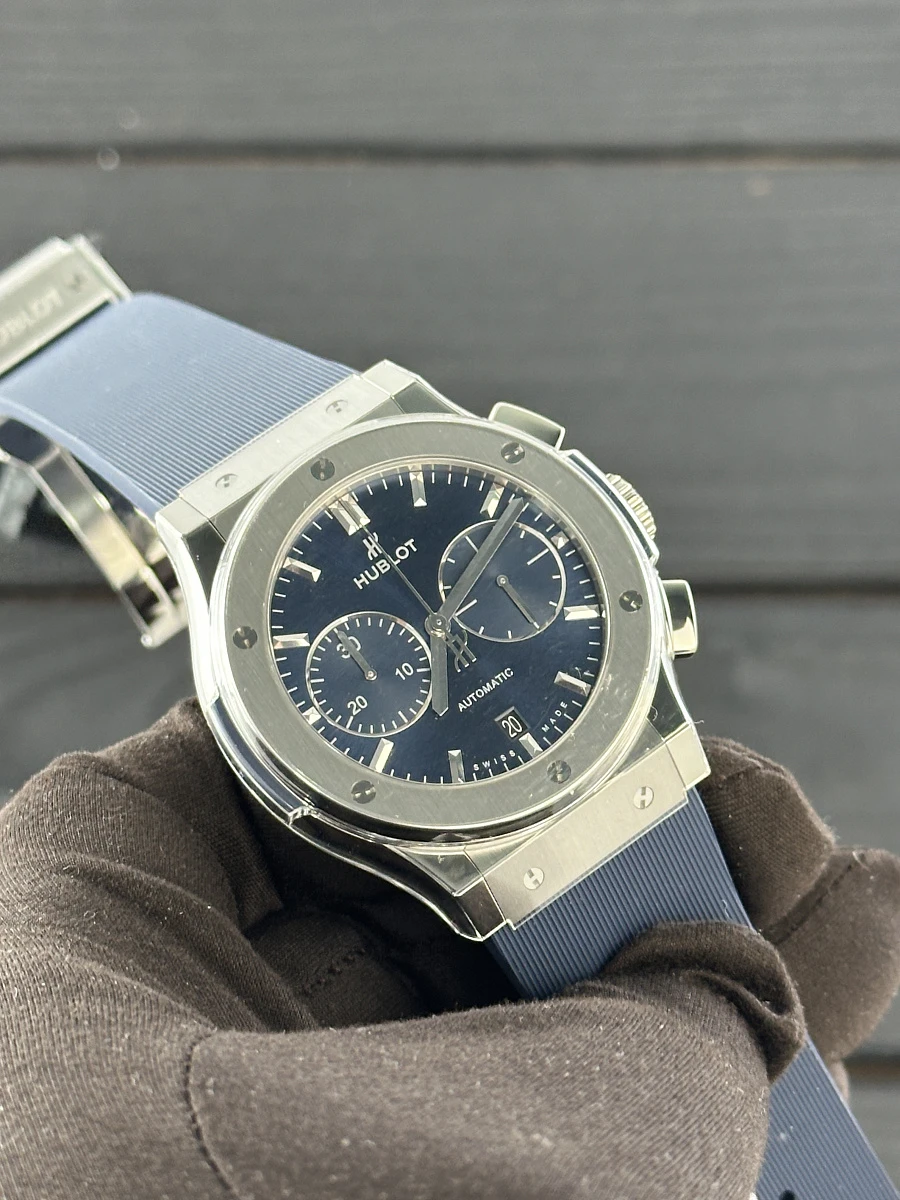 Купить элитные часы Hublot Classic Fusion Chronograph Titanium Blue 45 mm 521.NX.7170.RX: в наличии в Москве!