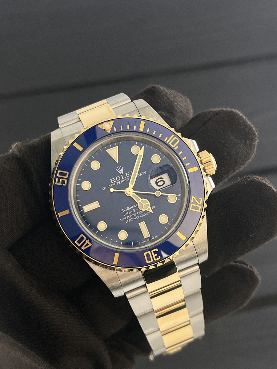Купить элитные часы Rolex Submariner Steel &amp; Yellow Gold 41mm 126613LB: в наличии в Москве!