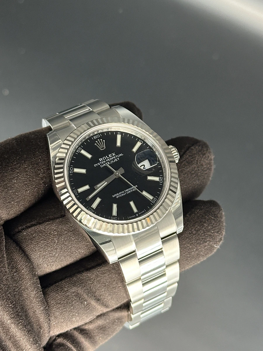 Купить элитные часы Rolex Datejust 41mm Black Dial 126334: в наличии в Москве!