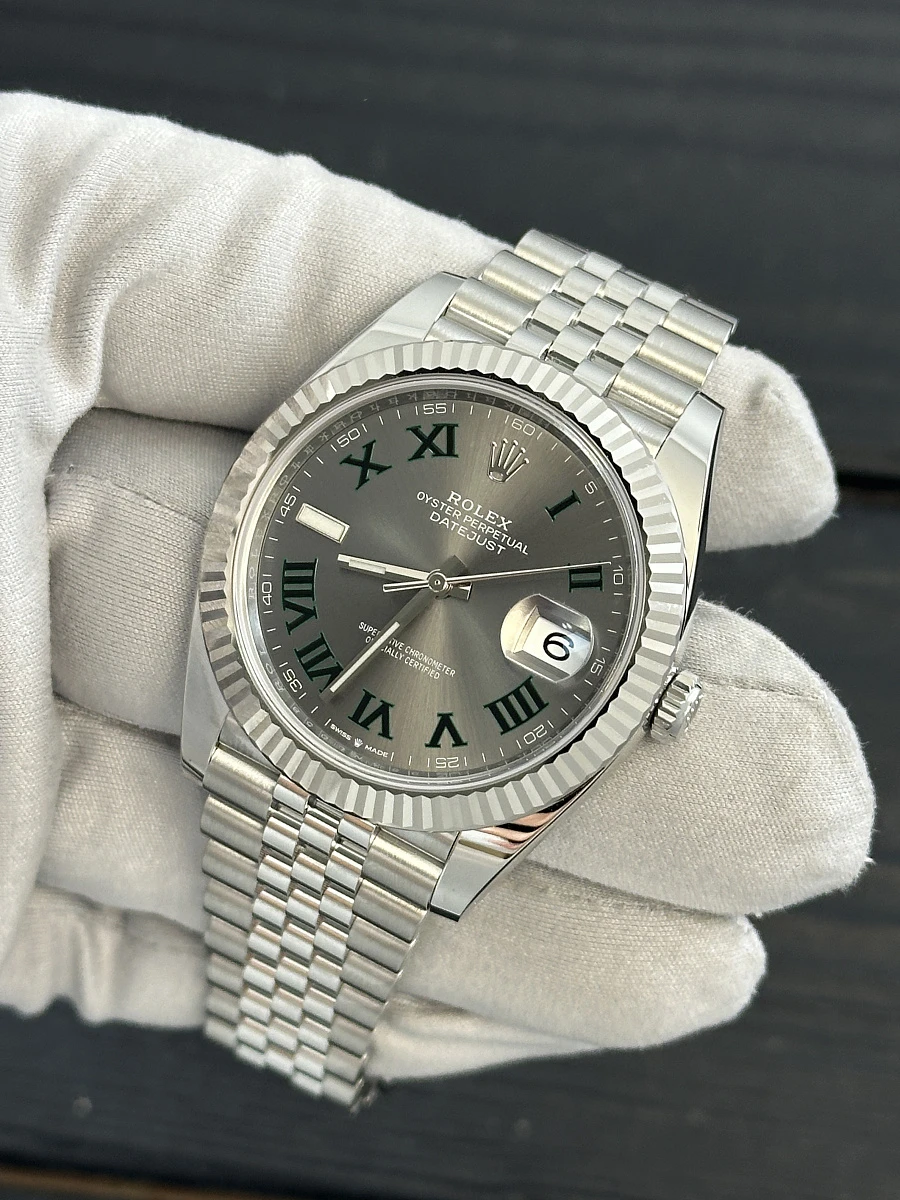 Купить элитные часы Rolex Datejust 41mm Steel &amp; White Gold Wimbledon Dial 126334: в наличии в Москве!
