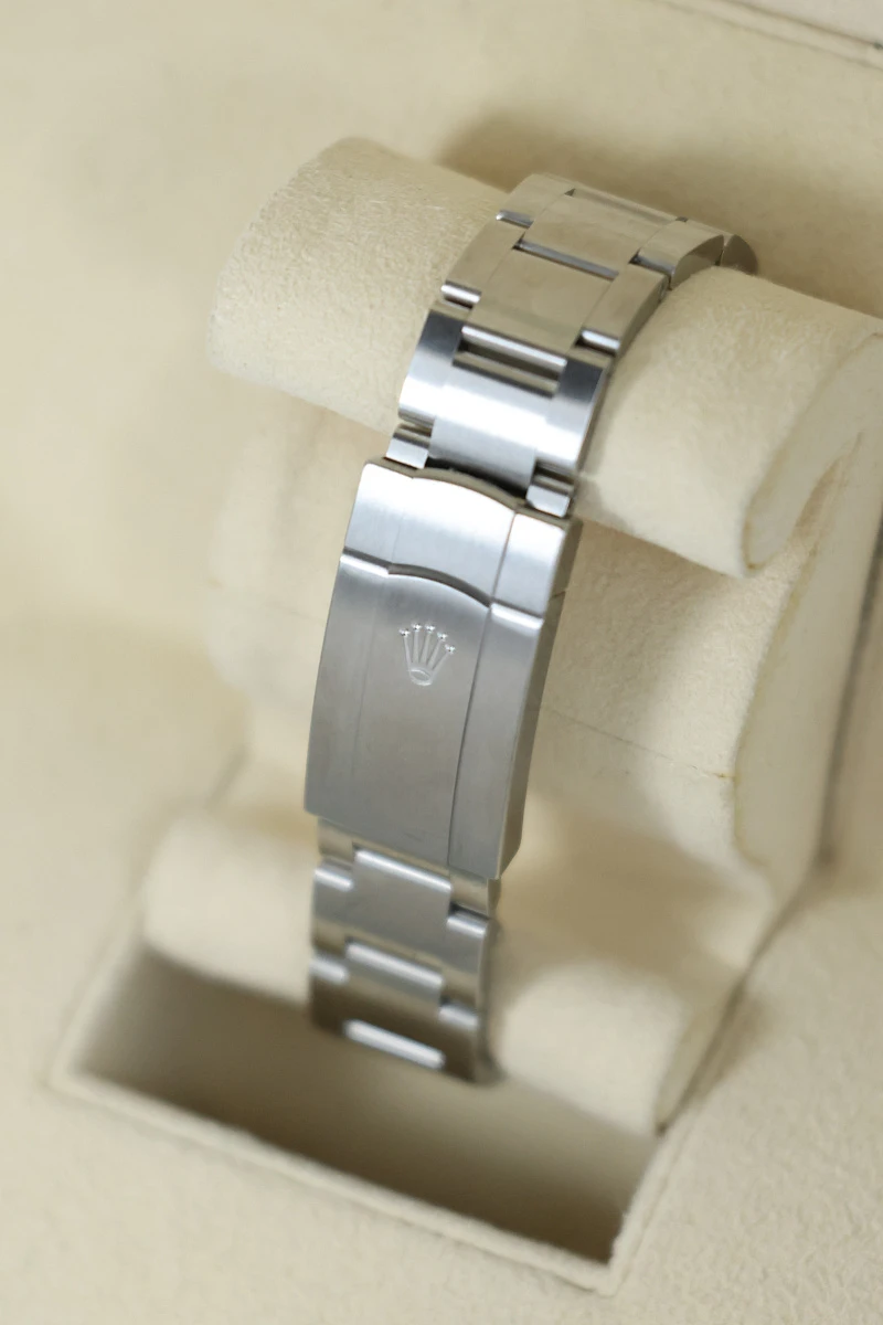 Rolex Perpetual 36 Stainless Steel Lavander Dial 126000 — фото 5