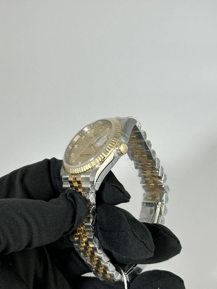 Купить элитные часы Rolex Datejust 36mm Steel &amp; Yellow Gold Motif Dial Diamond Index 126233: в наличии в Москве!