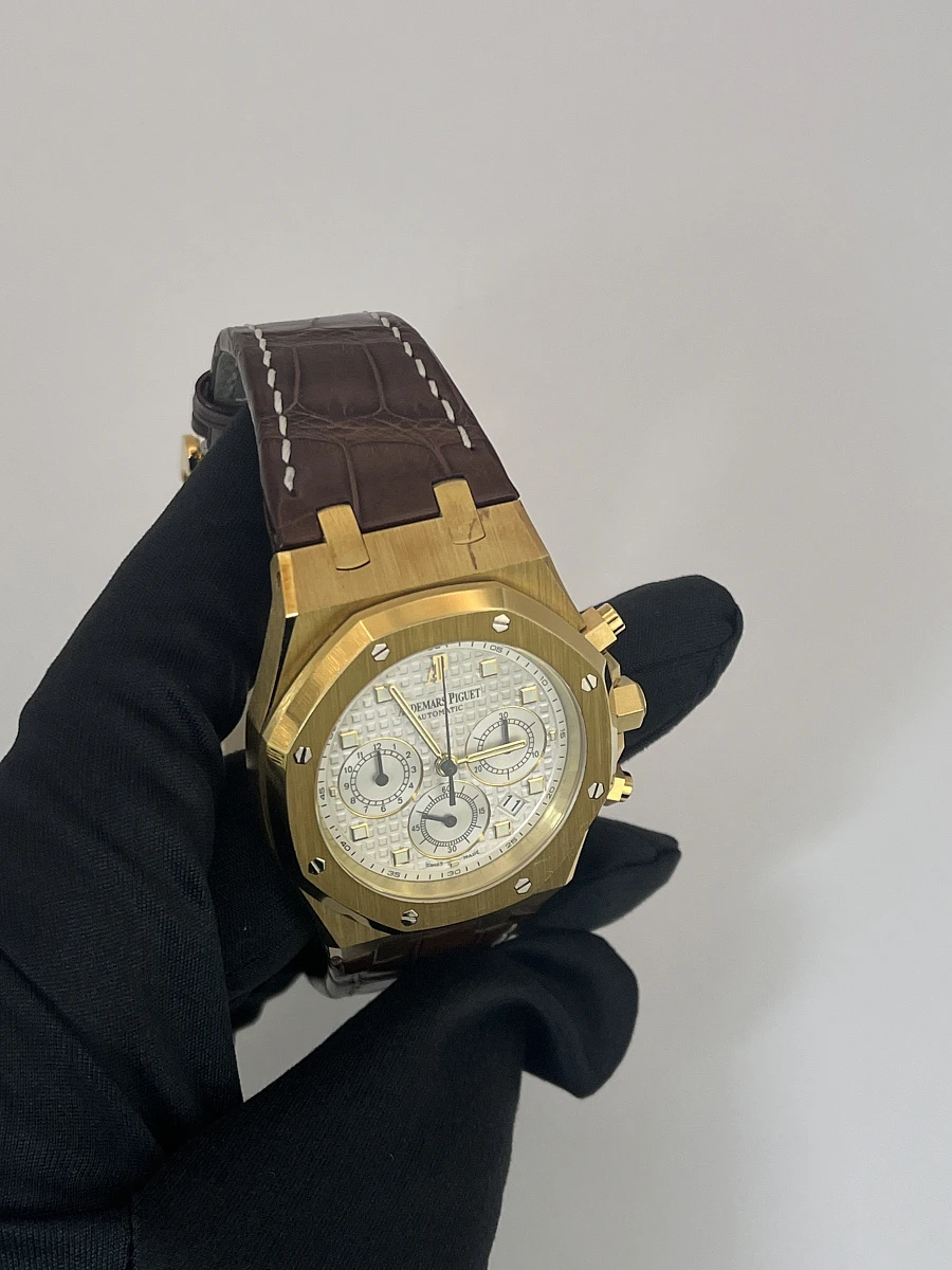 Купить элитные часы Audemars Piguet Royal Oak Chronograph 39 Mm 26022BA.OO.D088CR.01: в наличии в Москве!