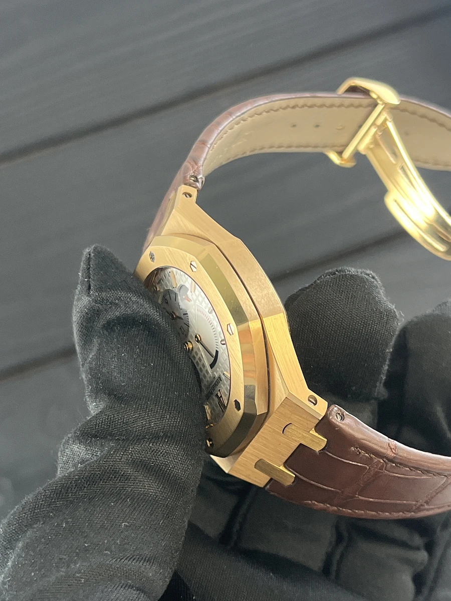 Купить элитные часы Audemars Piguet Royal Oak Dual Time Rose Gold 39mm 26120Or.Oo.D088Cr.01: в наличии в Москве!