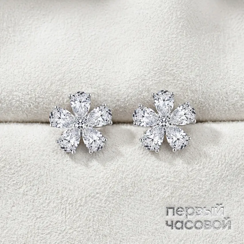 Серьги с бриллиантами 3,03 ct H/VS1