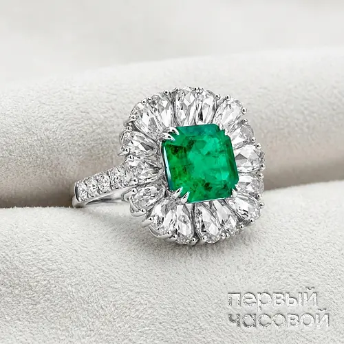 Кольцо с изумрудом 3,12 ct. (Colombia)