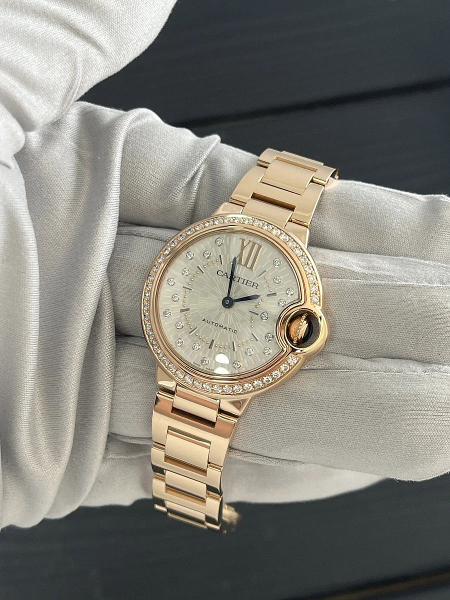 Купить элитные часы Cartier BALLON BLEU DE CARTIER WATCH  33 MM AUTOMATIC  WJBB0082: в наличии в Москве!