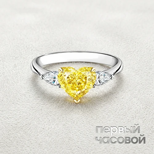 Кольцо с бриллиантом 2,01 ct. Fancy Yellow/VS2