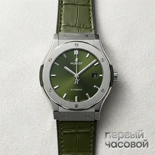 Classic Fusion Green Titanium 42 mm