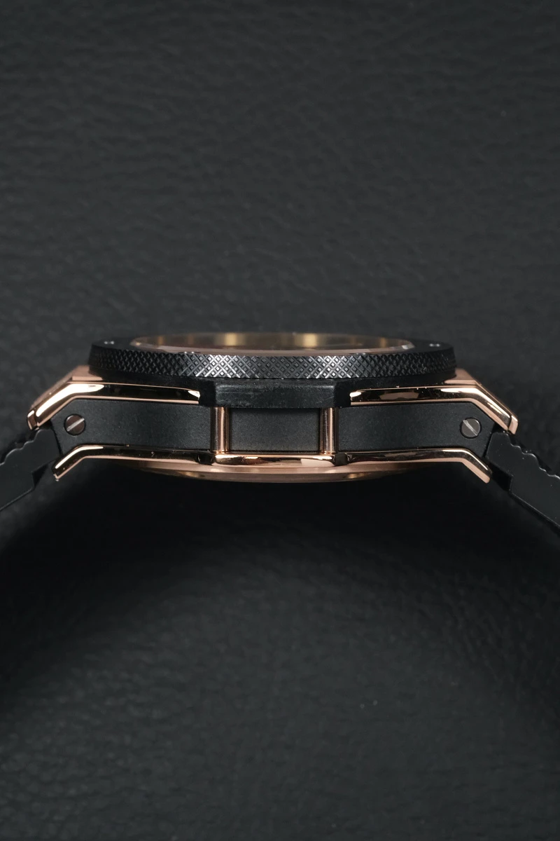 Купить элитные часы Hublot Big Bang Rose Gold Ceramic 44Mm 301.PB.131.RX: в наличии в Москве!
