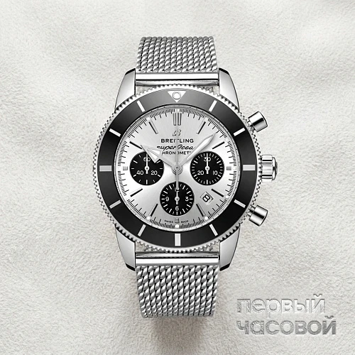Superocean Heritage B01 Chronograph 44