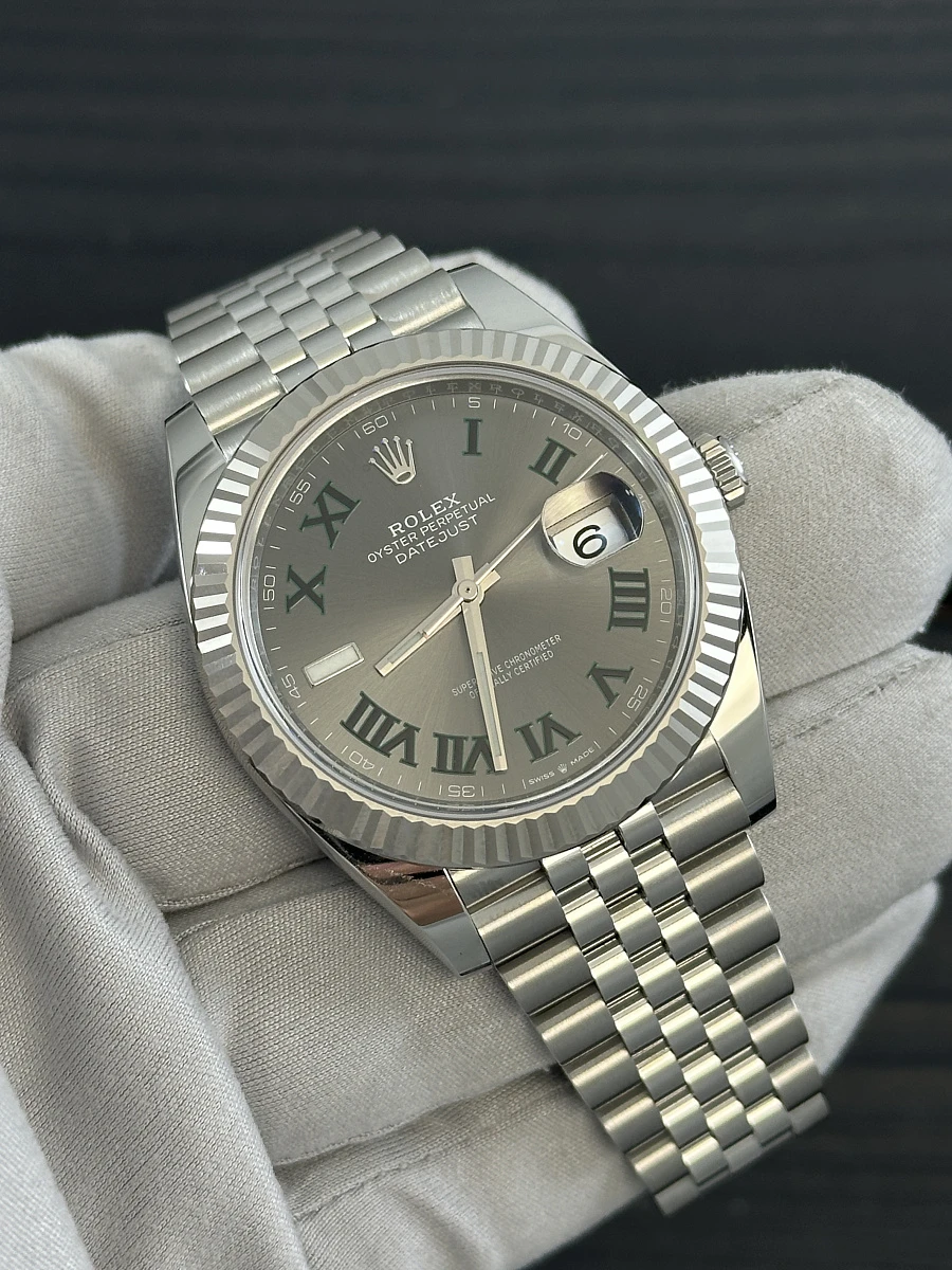 Купить элитные часы Rolex Datejust 41mm Steel &amp; White Gold Wimbledon Dial 126334: в наличии в Москве!