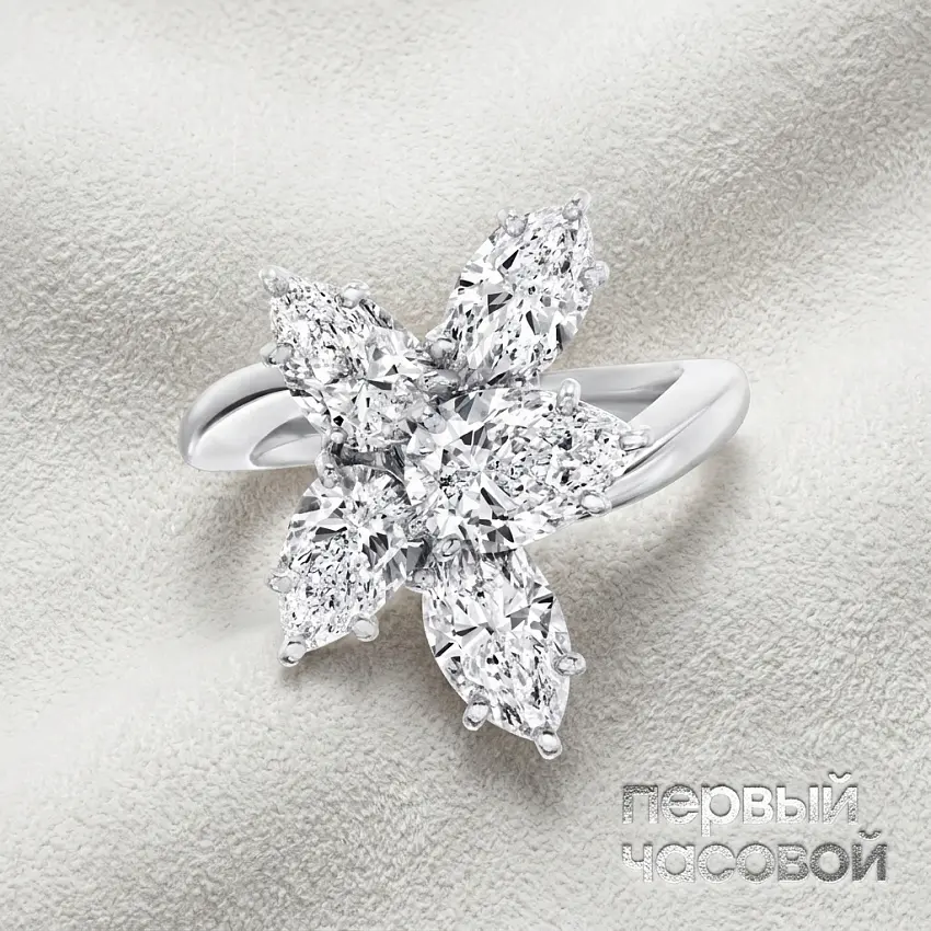 Кольцо Cluster Diamond Ring 3,75 ct. H/VS1