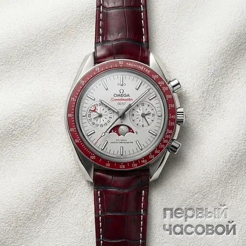 Speedmaster Moonwatch  Co-axial Master Chronometer Moonphase Chronograph