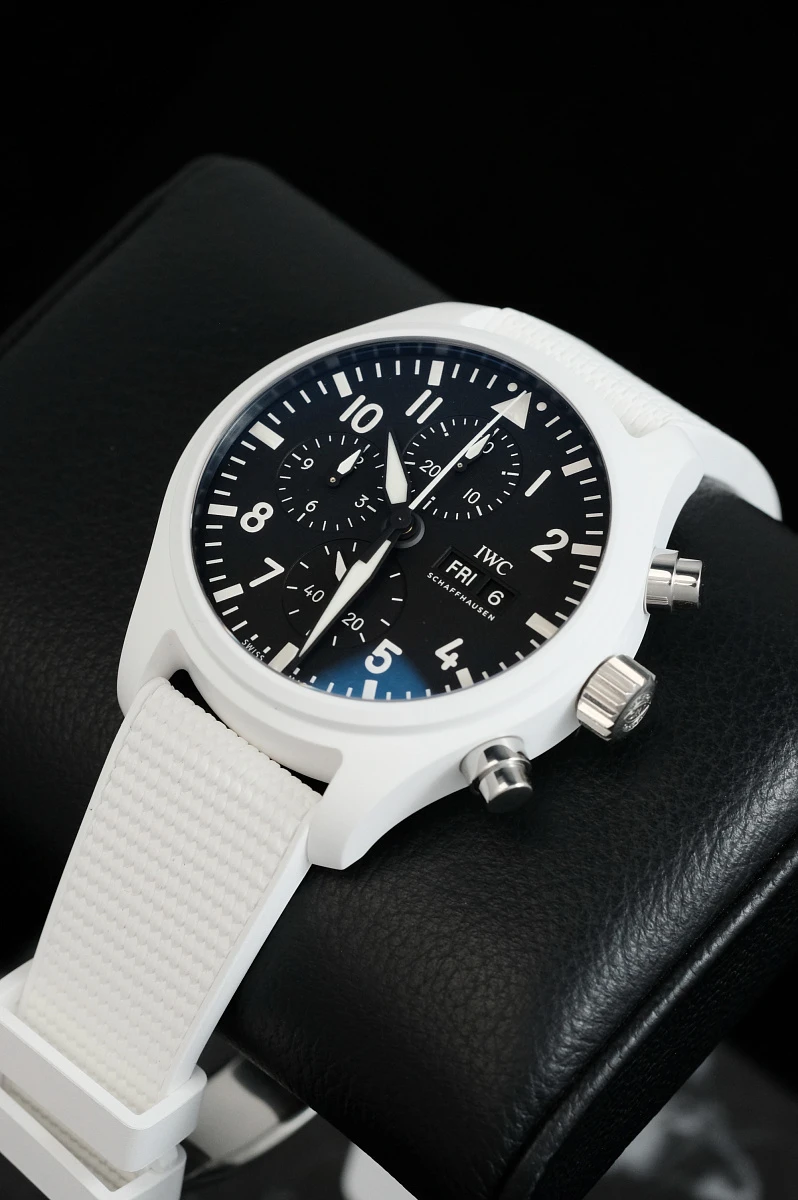 Купить элитные часы Iwc PILOT’S WATCH CHRONOGRAPH TOP GUN EDITION “LAKE TAHOE” IW389105: в наличии в Москве!