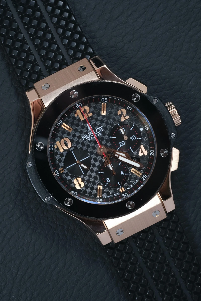 Купить элитные часы Hublot Big Bang Rose Gold Ceramic 44Mm 301.PB.131.RX: в наличии в Москве!