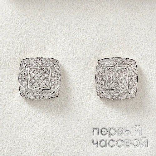 Pyramid Earrings With Diamonds