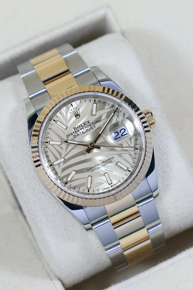 Rolex Datejust Champagne Palm Motif Dial 2023 126233 — фото 6