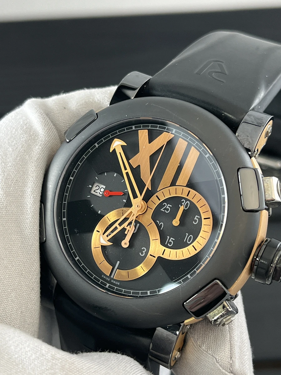 Купить элитные часы Romain Jerome TITANIC-DNA CHRONOGRAPH CH.T.BBB22.00.BB: в наличии в Москве!