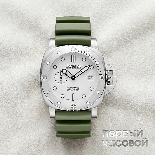 Submersible Quarantaquattro Bianco