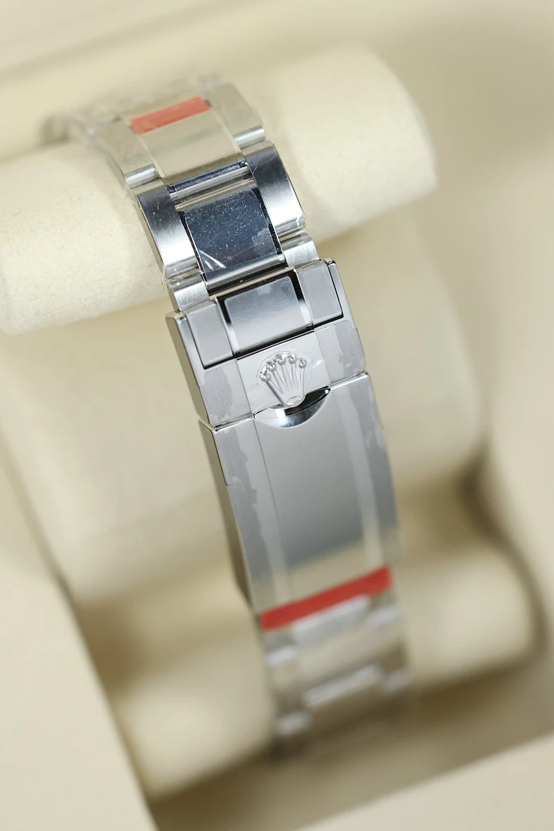 Купить элитные часы Rolex Yacht-Master 40 Mm Rolesium 126622: в наличии в Москве!