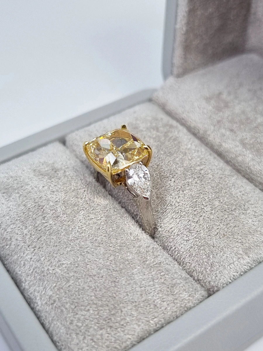 Купить украшение NO NAME Кольцо с бриллиантом 7,50 ct. FBY/Si1 : в наличии в Москве!