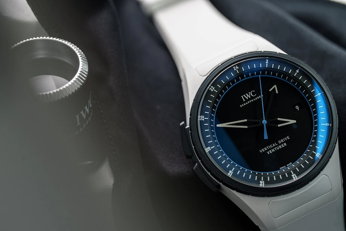 Купить элитные часы Iwc Pilot’s Venturer Vertical Drive 44,4mm IW328601: в наличии в Москве!