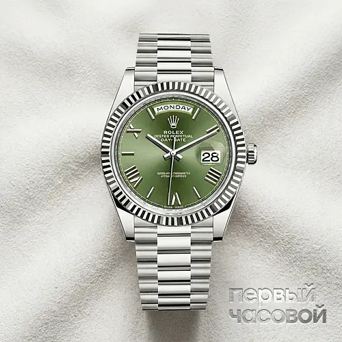 Oyster Perpetual White Gold Day-Date Olive Dial