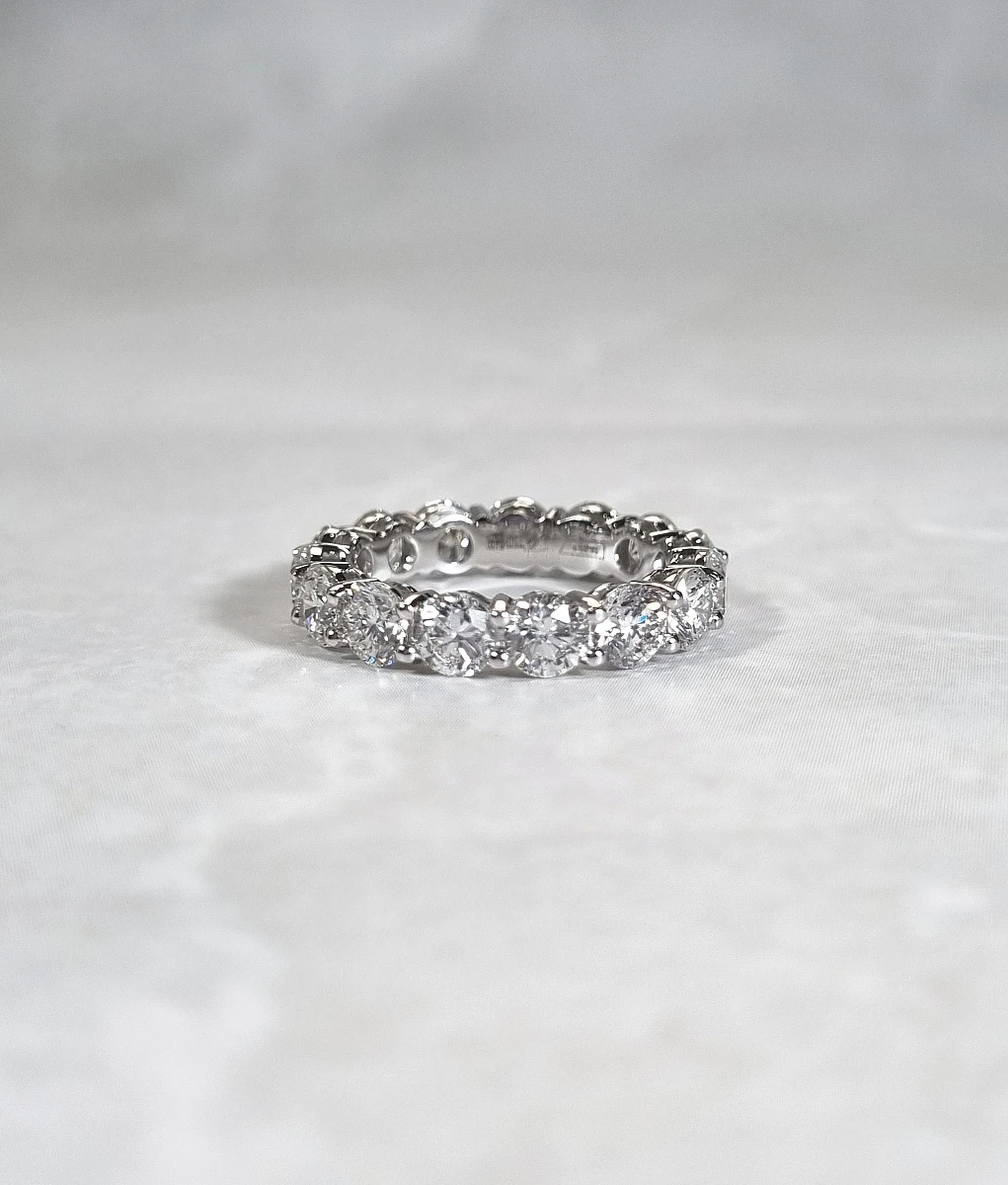 Купить украшение NO NAME Кольцо с бриллиантами 4,63 ct. : в наличии в Москве!