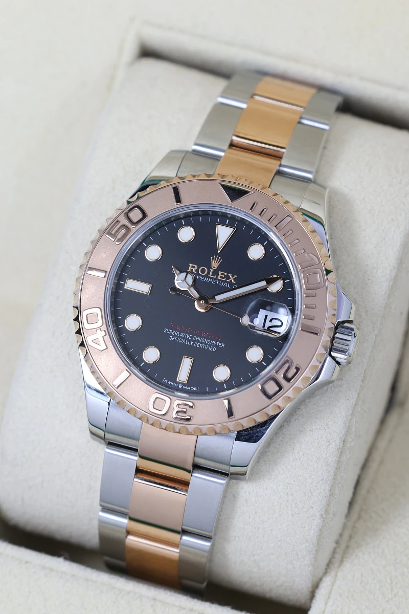 Купить элитные часы Rolex Yacht-Master 37 Mm 268621: в наличии в Москве!