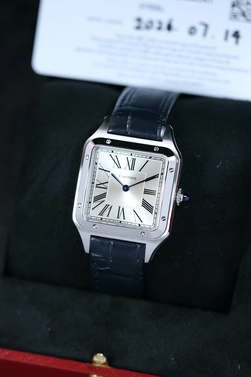 Купить элитные часы Cartier SANTOS-DUMONT STEEL QUARTZ Large model WSSA0085: в наличии в Москве!