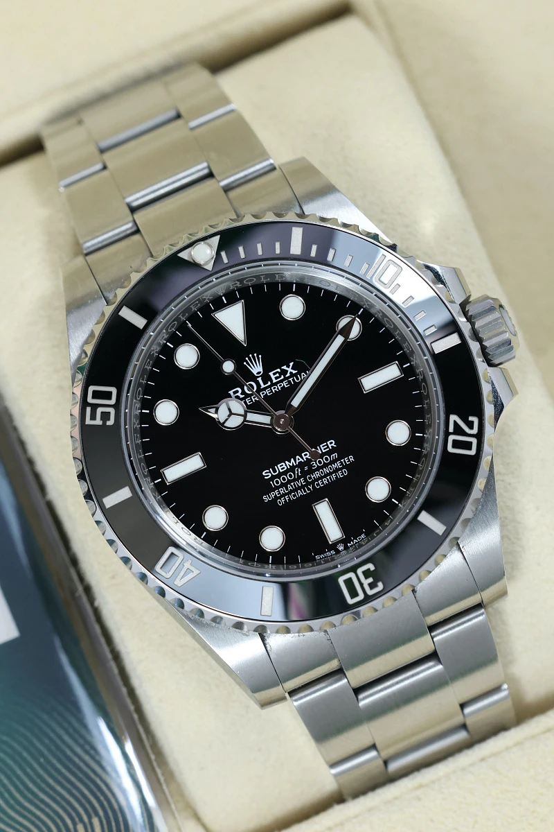 Rolex Submariner No Date Steel 124060 — фото 5