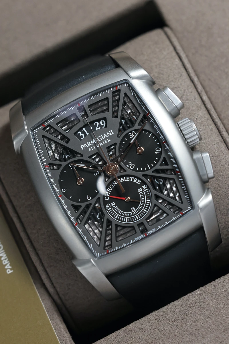 Купить элитные часы Parmigiani PARMIGIANI FLEURIER KALPAGRAPHE Skeleton Titanium PFC193-3040200-XO1442: в наличии в Москве!