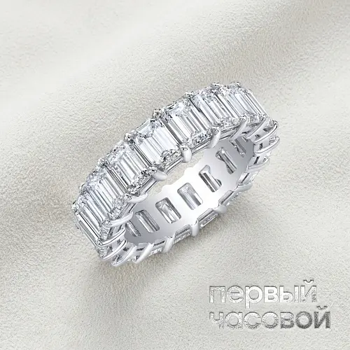 Eternity Ring Emerald Cut 11,26 ct. G-H/VS