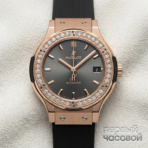 Classic Fusion Racing Grey King Gold Diamonds
