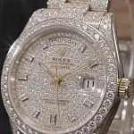 Бриллиантовые часы всего за 8,500