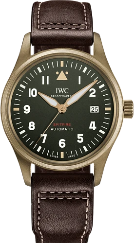 Pilots Watch Automatic Spitfire